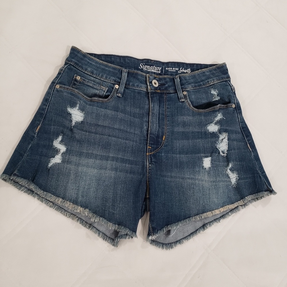 LEVI'S STRAUSS SHORTS SIZE 6